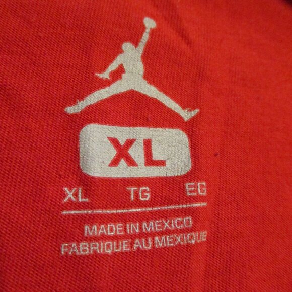 Jordan Men X Large Red White Basketball 23 Airman Long Sleeve Shirt - Picture 9 of 9